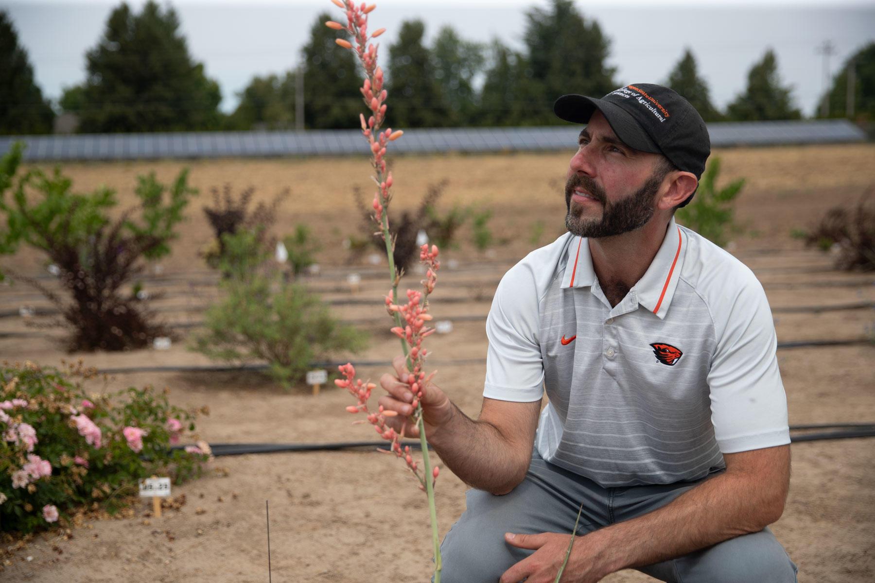 Lloyd Nackley, OSu Extension nursery production and greenhouse management specialist, is part of a multi-state research team of six Western universities to determine the climate readiness of selected ornamental plants.