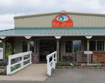 farm stand building